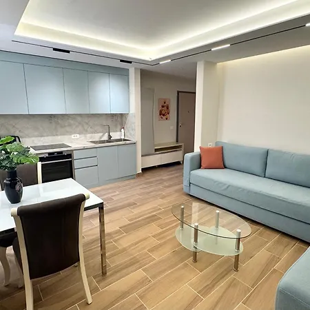 Mona Seaside With Parking Apartamento *