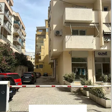 Апартаменты Mona Seaside With Parking