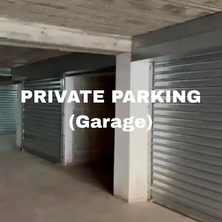 アパート Mona Seaside With Parking ドゥラス